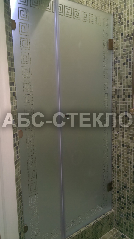 Душевая из пескоструйного стекла в Балашихе.