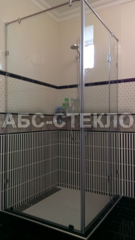 Душевая из стекла во Внуково.