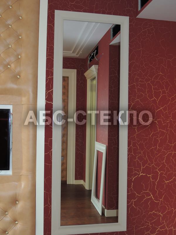 Зеркало в раме (Б.Татарская).