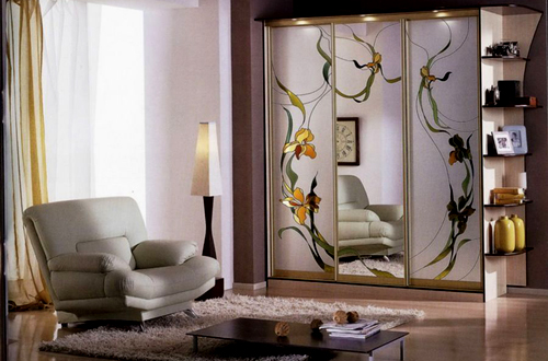 Зеркала с витражными рисунками