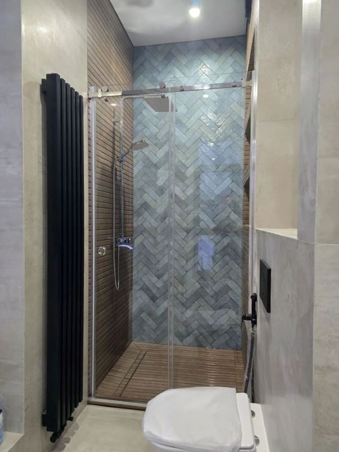 Душевая кабина для помещения ванной комнаты