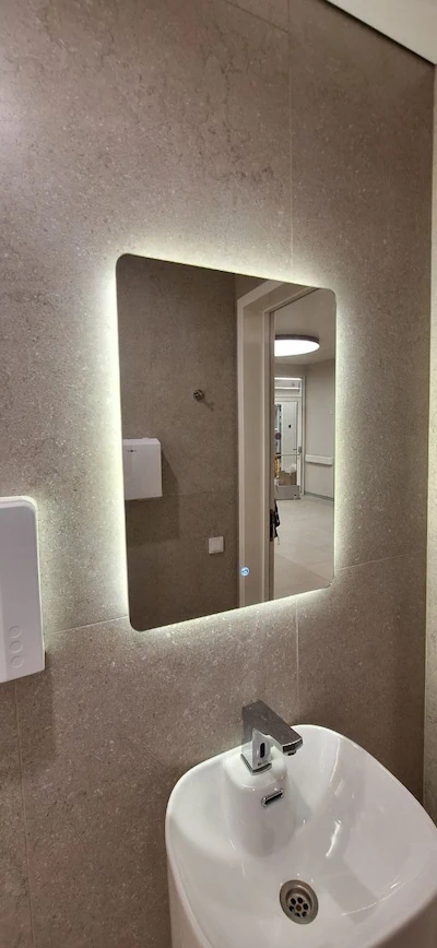 Зеркало с подсветкой