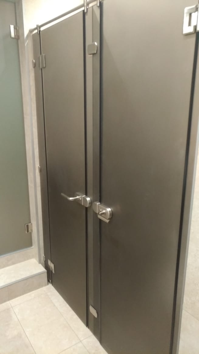 Душевые в гостиницу