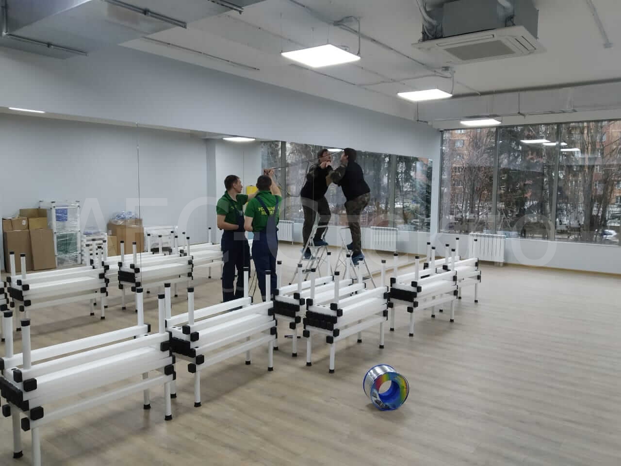 Монтаж зеркал