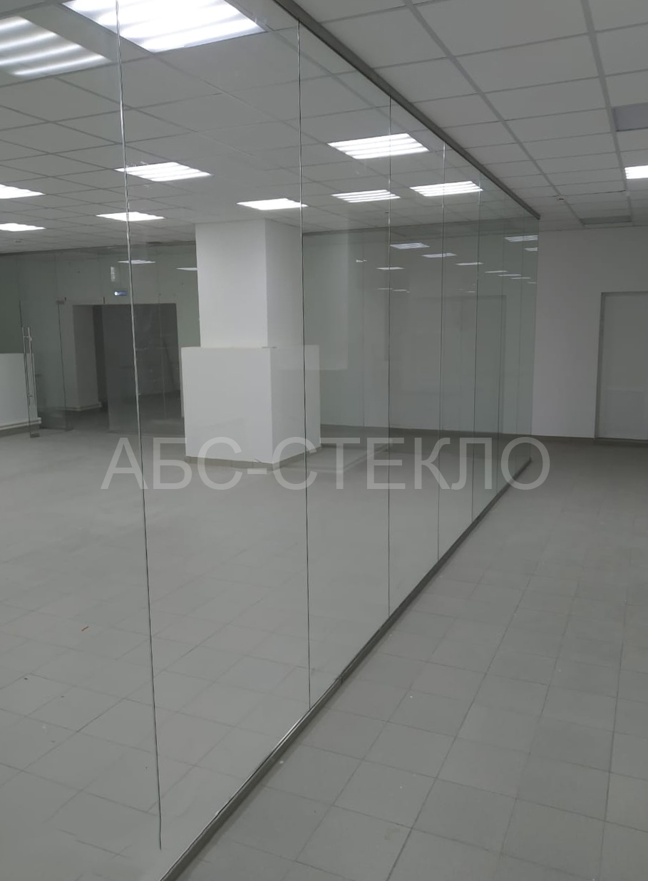 Наши работы: Установка перегородок в торговом центре после перепрофилирования