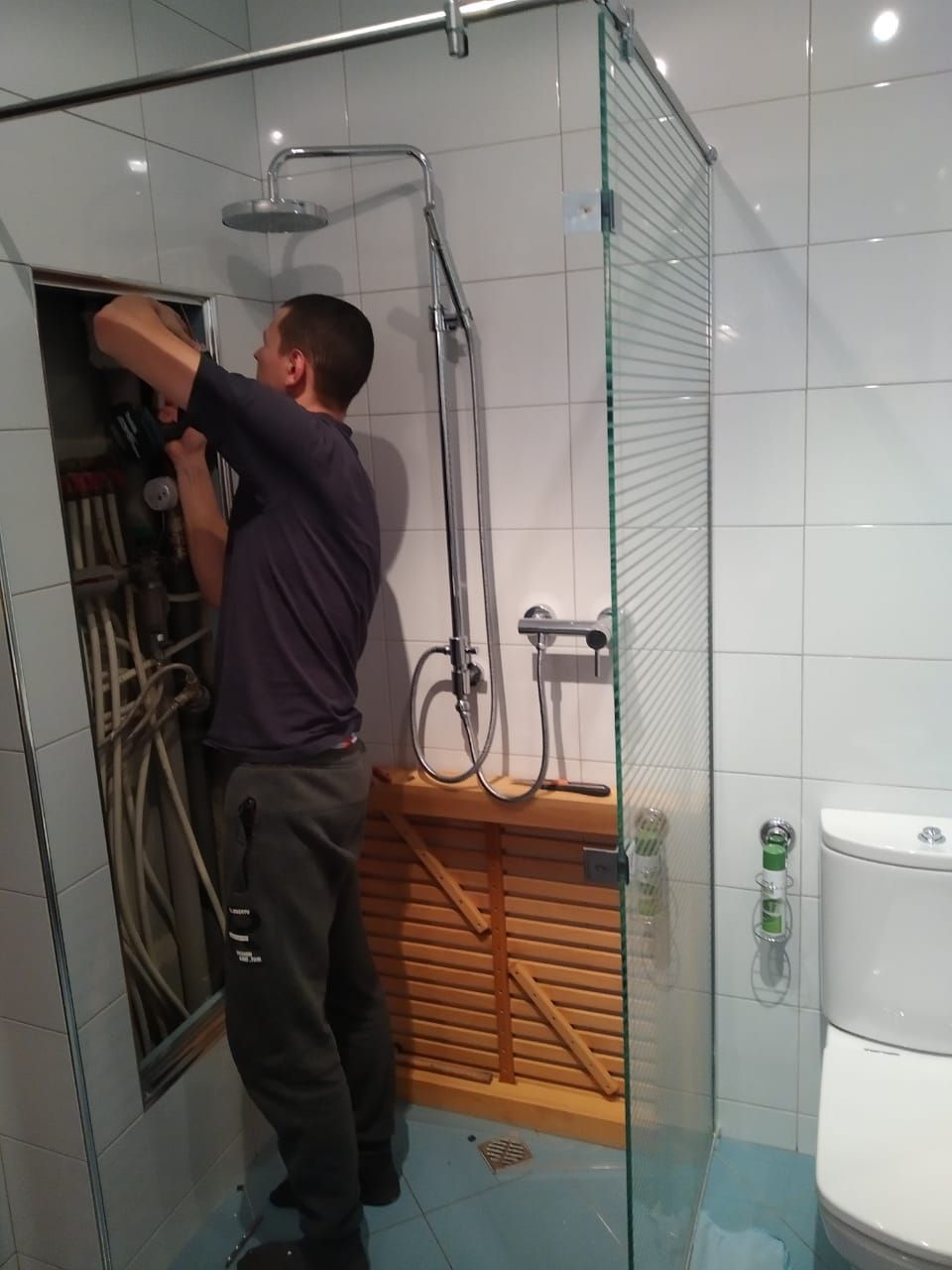 Интересная душевая кабина