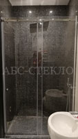 Наши работы: двери, душевые,зеркала.